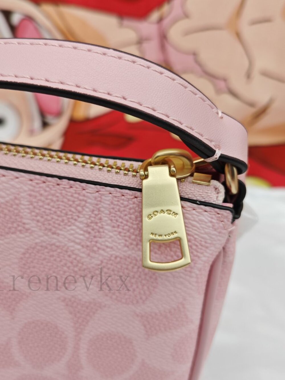 COACH Nolita 19 Signature Canvas bag - Picture 4 of 6